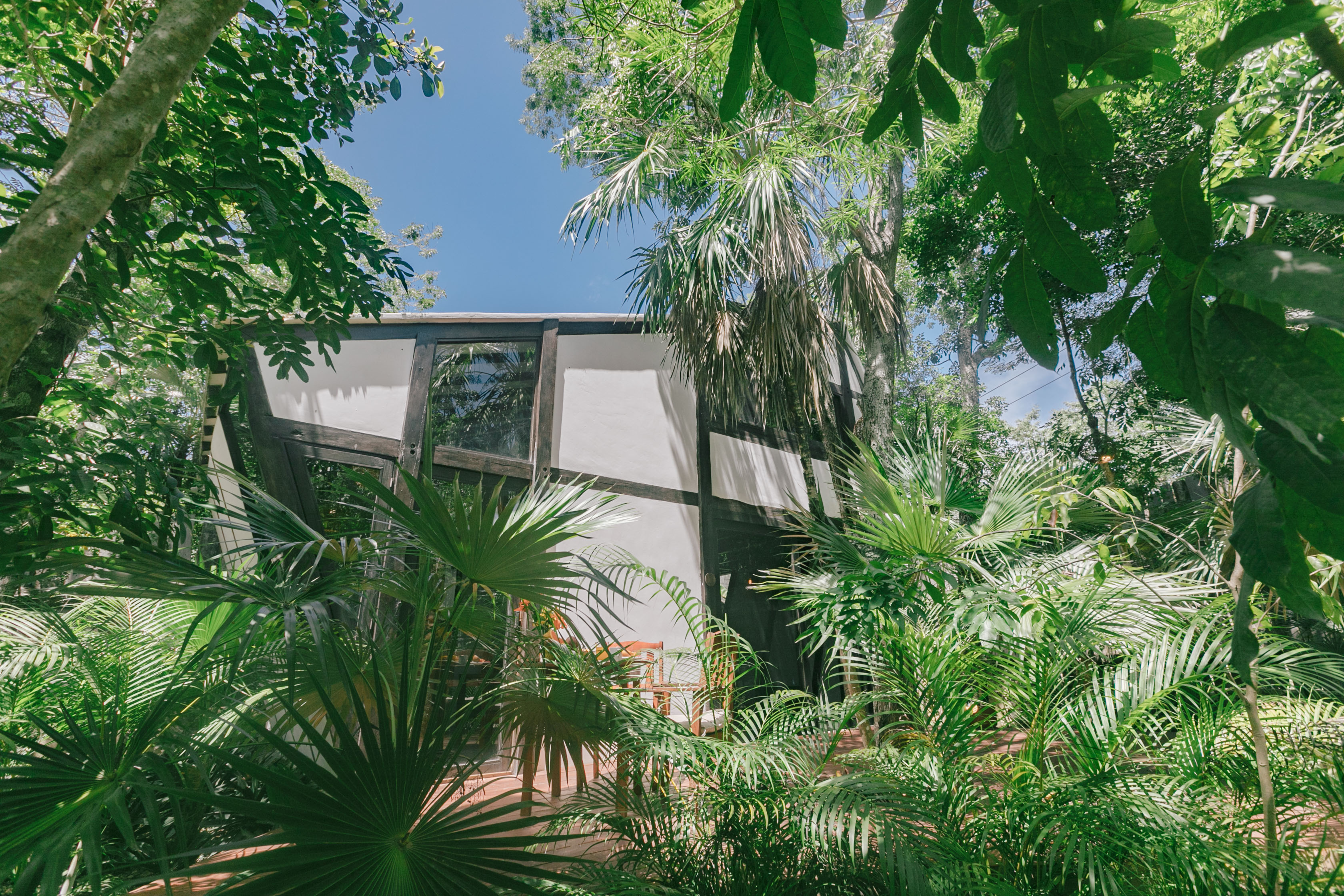 Zapote Lodge Image